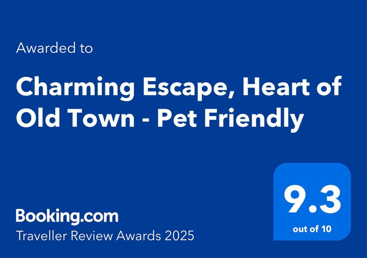 Enchanting Retreat - Historic Old Town - Pet-Friendly Haven - Steps From Unirii 布加勒斯特 外观 照片